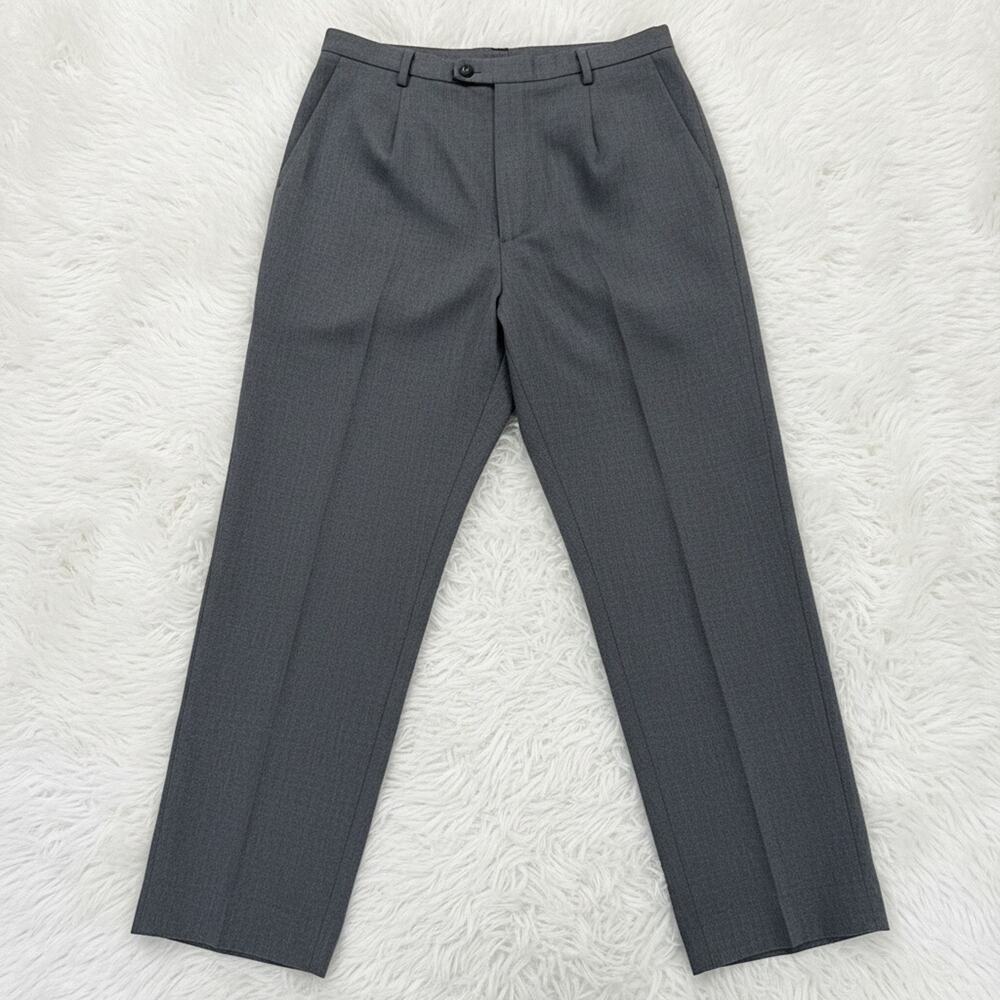 Pendleton Women's Gray Wool Pleated Dress Pants - Size 10
b83